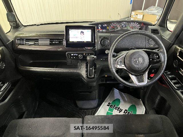 Honda N BOX CUSTOM 2019-02 6791321-1