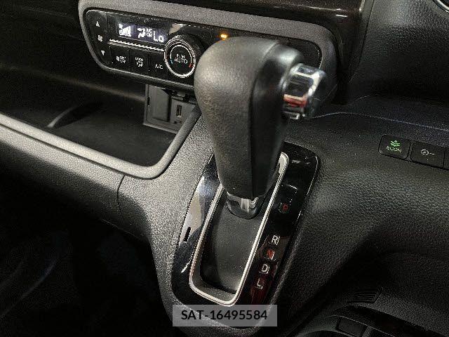 Honda N BOX CUSTOM 2019-02 6791321-19