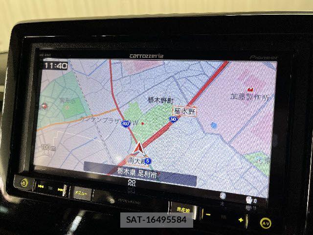 Honda N BOX CUSTOM 2019-02 6791321-4