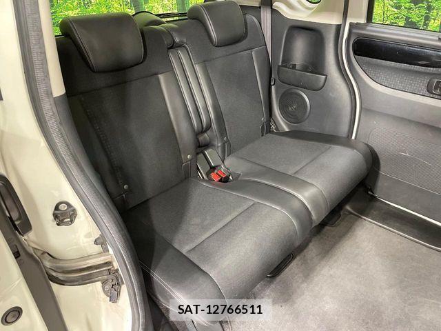 Honda N BOX CUSTOM 2015-02 6816212-8