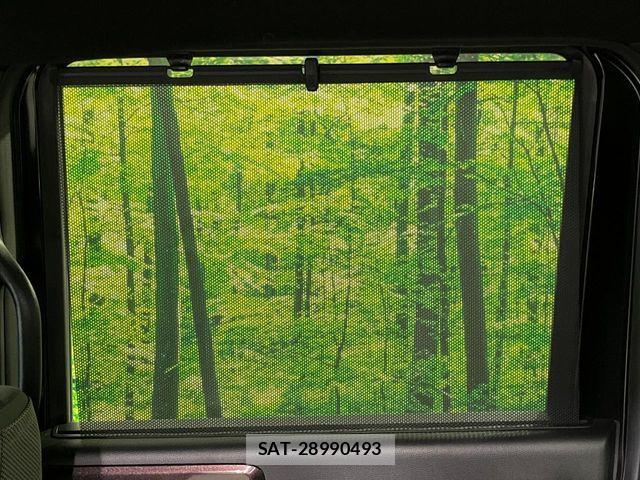 Honda N BOX CUSTOM 2019-11 6816186-13