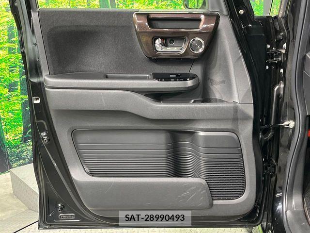 Honda N BOX CUSTOM 2019-11 6816186-1