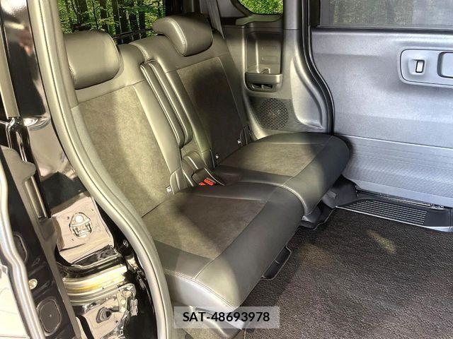Honda N BOX CUSTOM 2024-12 6816160-9