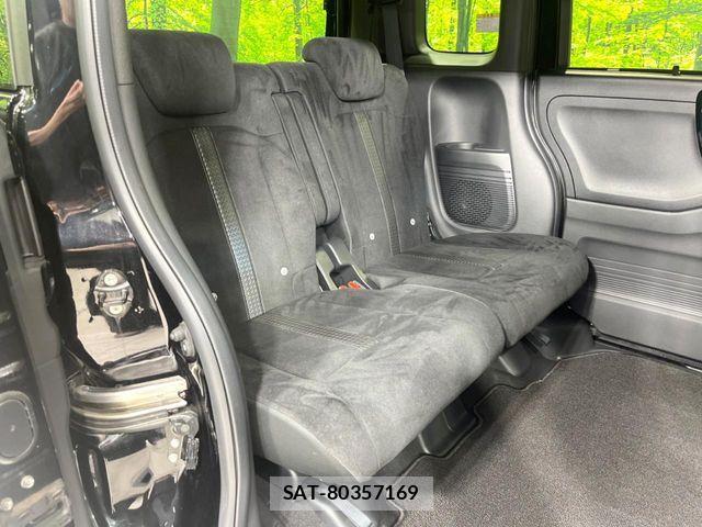 Honda N BOX CUSTOM 2023-07 6816174-8