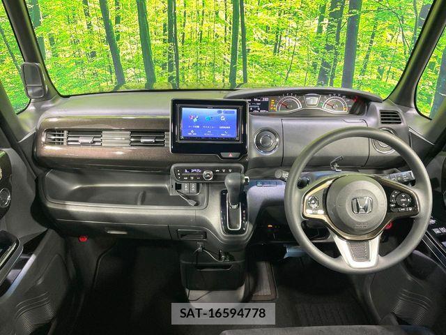 Honda N BOX CUSTOM 2018-01 6816195-1