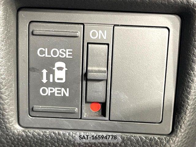 Honda N BOX CUSTOM 2018-01 6816195-4