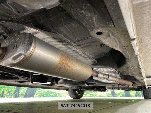 Honda N BOX CUSTOM 2019-12 6816198-18