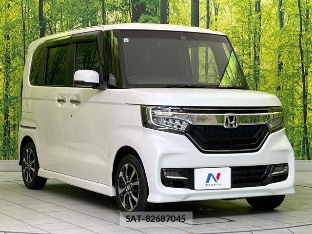 Honda N BOX CUSTOM 2019-06 6816177-15