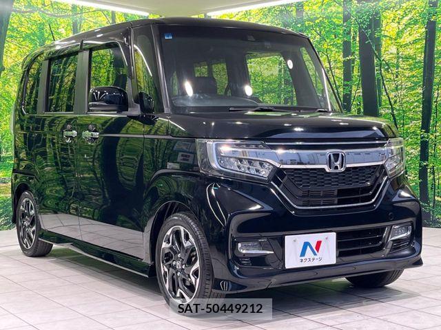Honda N BOX CUSTOM 2019-04 6816194-14