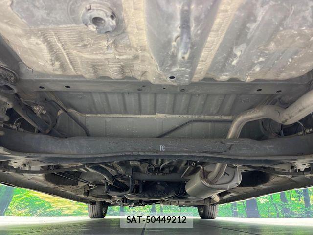 Honda N BOX CUSTOM 2019-04 6816194-17