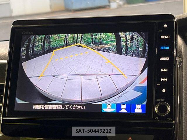 Honda N BOX CUSTOM 2019-04 6816194-3