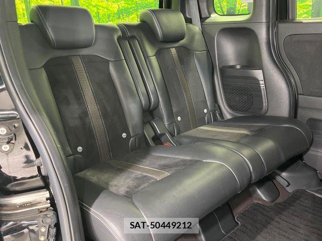 Honda N BOX CUSTOM 2019-04 6816194-8