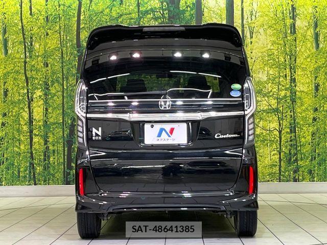Honda N BOX CUSTOM 2020-03 6816190-14
