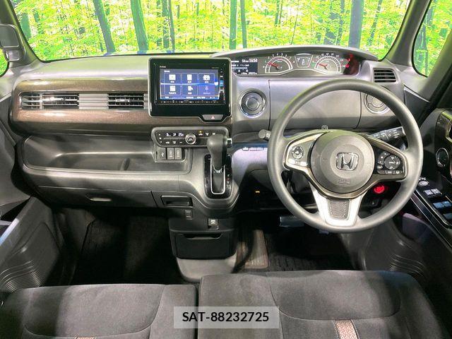 Honda N BOX CUSTOM 2019-07 6816207-1