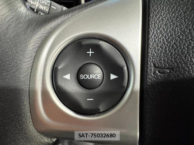 Honda N BOX CUSTOM 2016-11 6816216-13