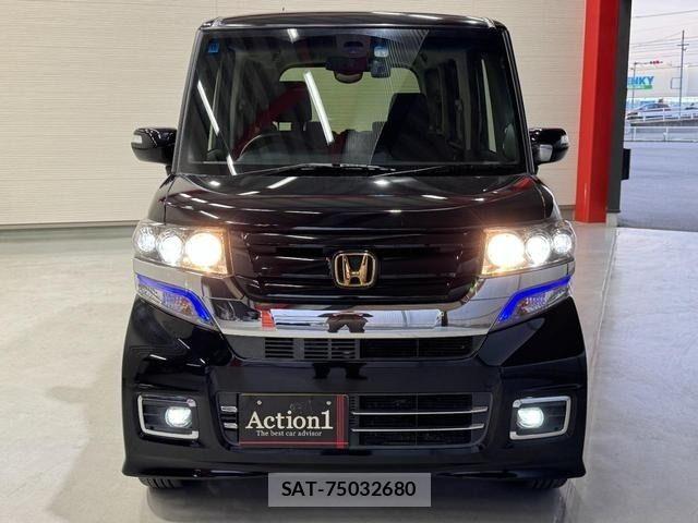 Honda N BOX CUSTOM 2016-11 6816216-1