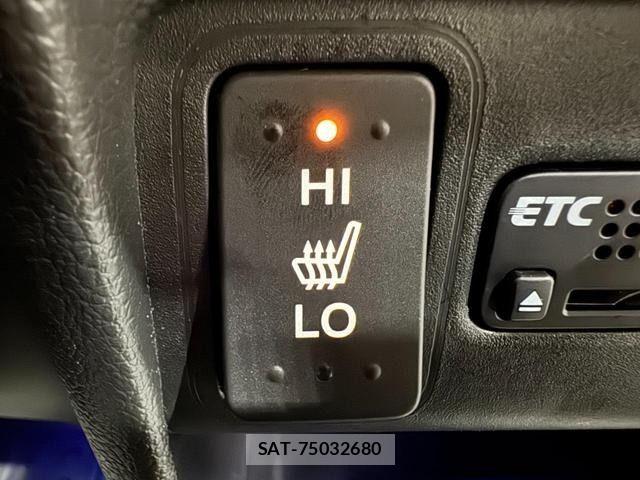 Honda N BOX CUSTOM 2016-11 6816216-22