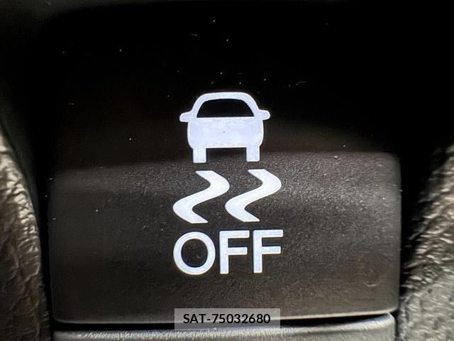 Honda N BOX CUSTOM 2016-11 6816216-25