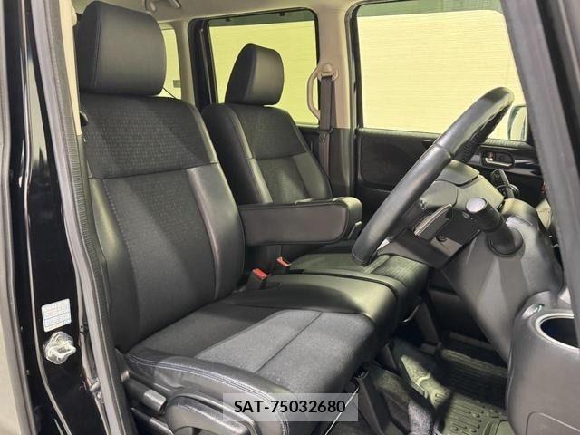 Honda N BOX CUSTOM 2016-11 6816216-7
