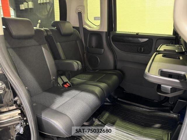 Honda N BOX CUSTOM 2016-11 6816216-8