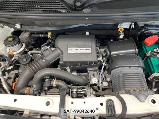 Honda N BOX CUSTOM 2018-11 6816185-16