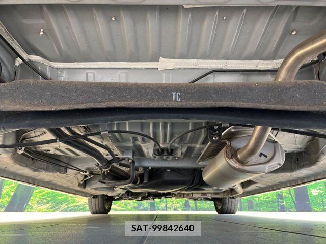Honda N BOX CUSTOM 2018-11 6816185-17