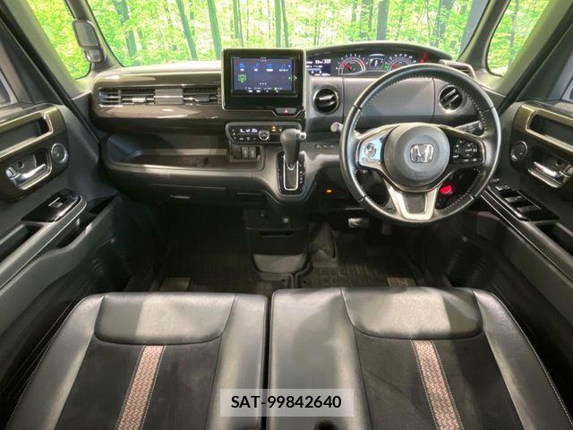 Honda N BOX CUSTOM 2018-11 6816185-1