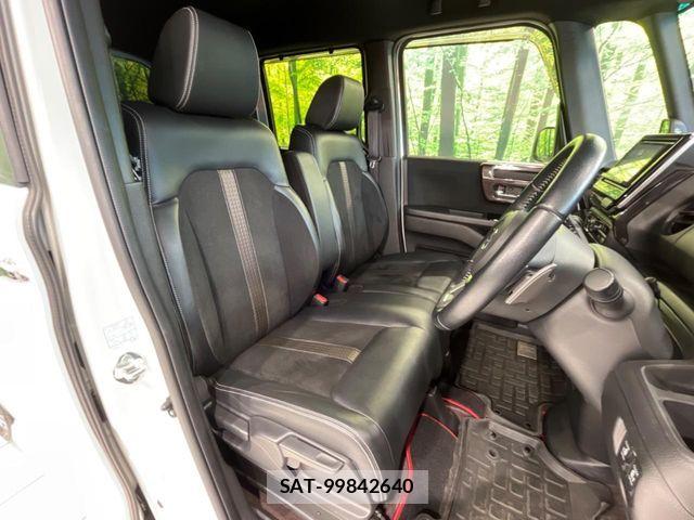 Honda N BOX CUSTOM 2018-11 6816185-6