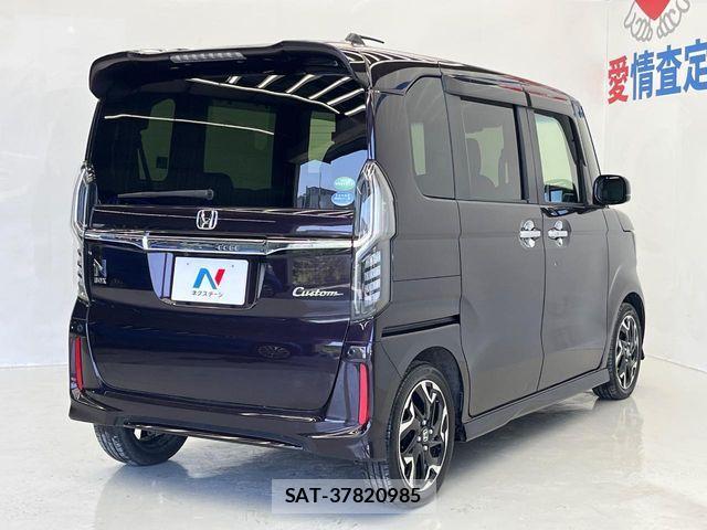 Honda N BOX CUSTOM 2020-07 6816179-16