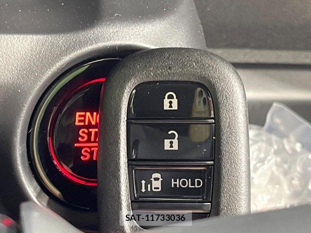 Honda N BOX CUSTOM 2026-03 6816167-6