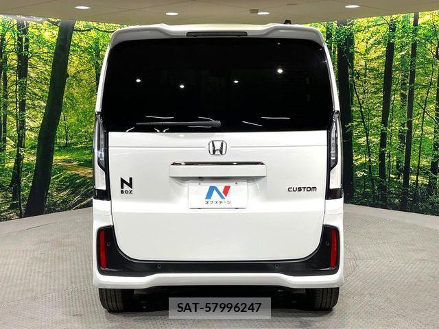 Honda N BOX CUSTOM 2024-02 6816157-14