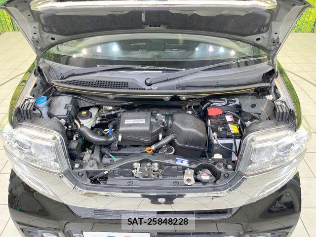 Honda N BOX CUSTOM 2017-06 6816202-16