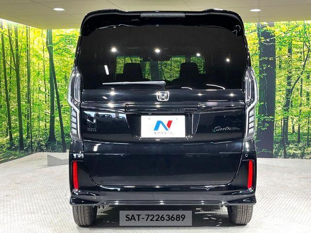 Honda N BOX CUSTOM 2024-03 6816171-14