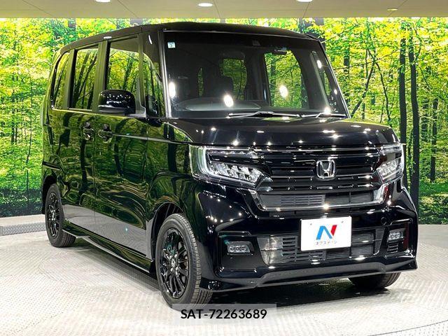 Honda N BOX CUSTOM 2024-03 6816171-15