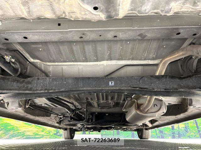 Honda N BOX CUSTOM 2024-03 6816171-18