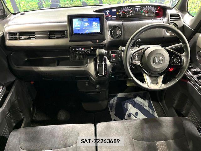 Honda N BOX CUSTOM 2024-03 6816171-1