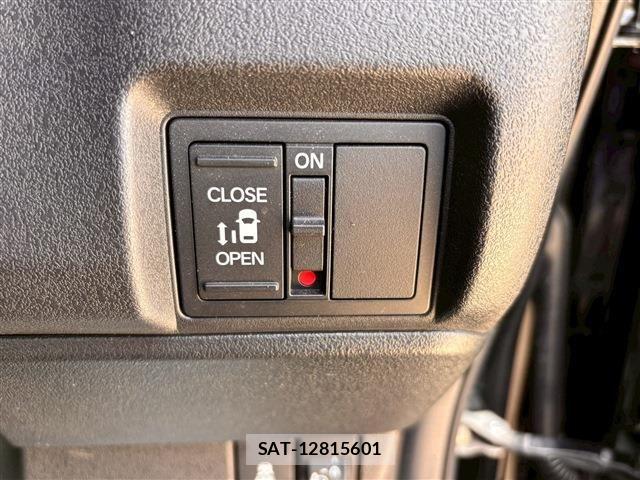 Honda N BOX CUSTOM 2024-09 6816170-20