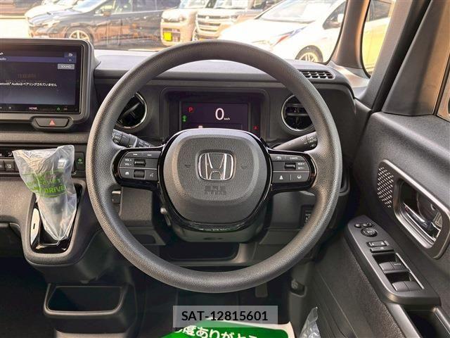 Honda N BOX CUSTOM 2024-09 6816170-25