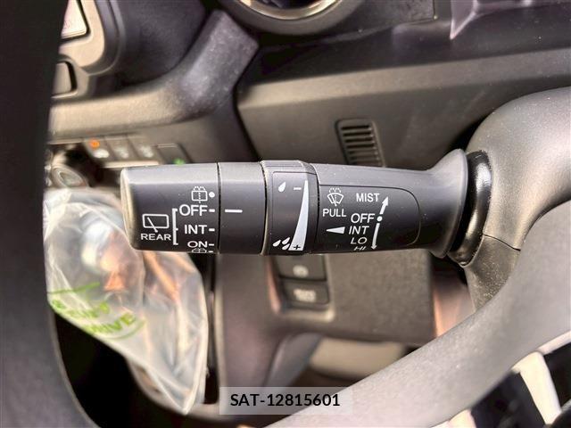 Honda N BOX CUSTOM 2024-09 6816170-28