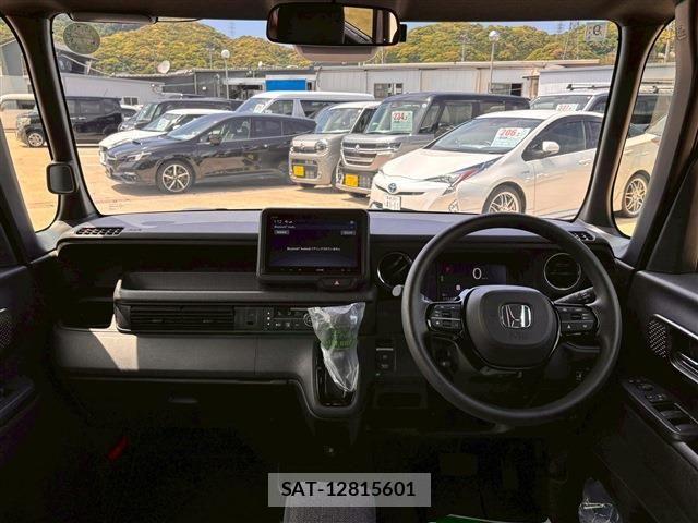 Honda N BOX CUSTOM 2024-09 6816170-2