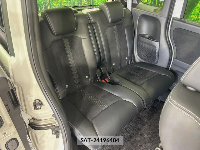 Honda N BOX CUSTOM 2022-07 6816162-8