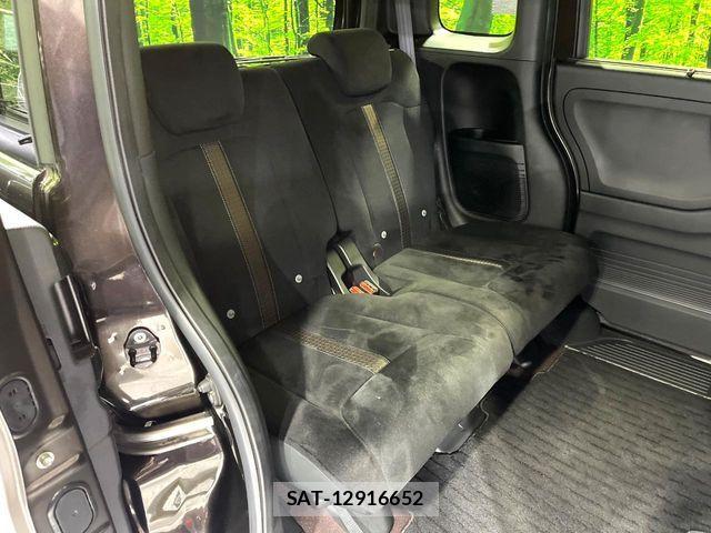 Honda N BOX CUSTOM 2018-04 6816211-8
