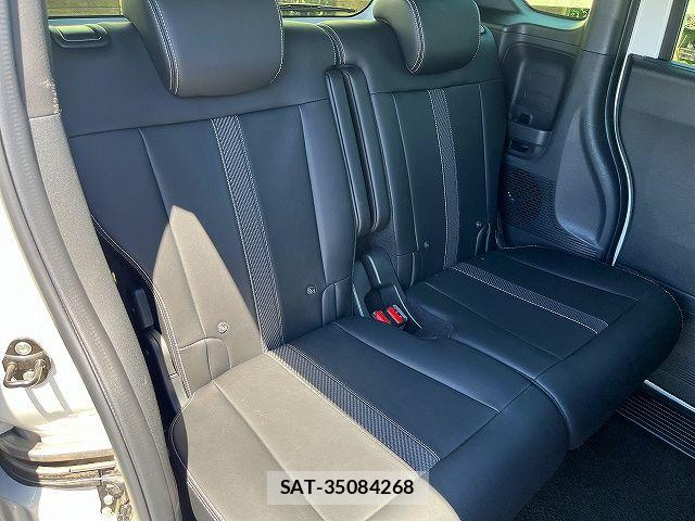 Honda N BOX CUSTOM 2024-05 6816161-9