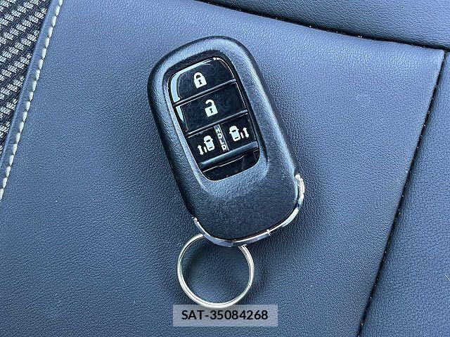 Honda N BOX CUSTOM 2024-05 6816161-25