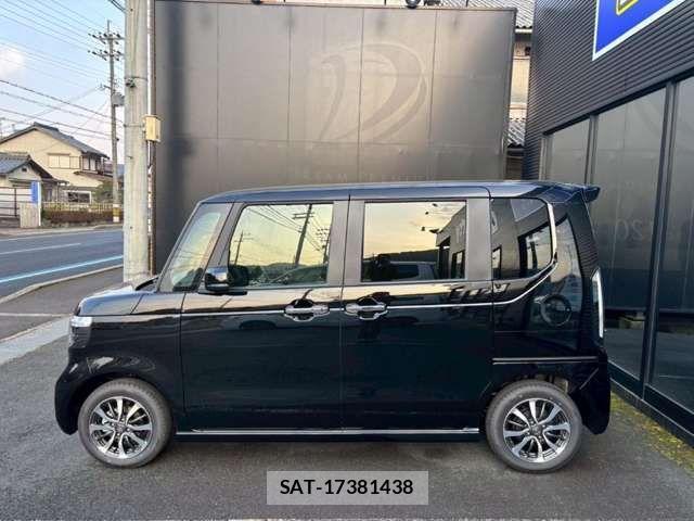 Honda N BOX CUSTOM 2026-02 6909974-9