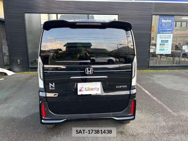 Honda N BOX CUSTOM 2026-02 6909974-11