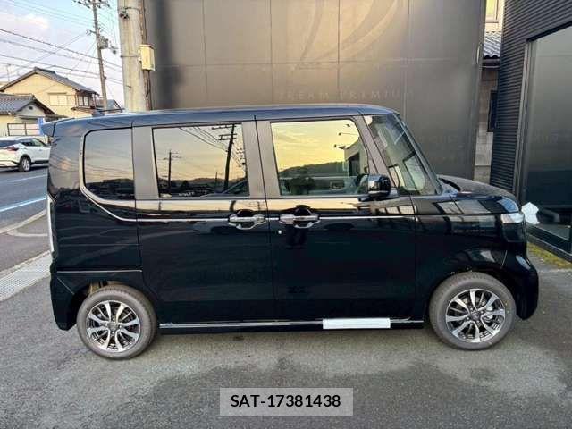 Honda N BOX CUSTOM 2026-02 6909974-7