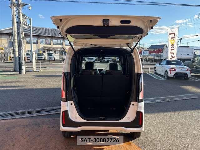 Honda N BOX CUSTOM 2026-02 6909930-11