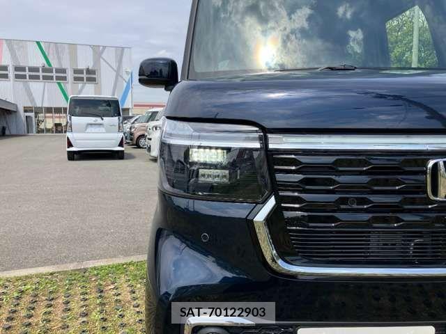 Honda N BOX CUSTOM 2026-03 6909895-11