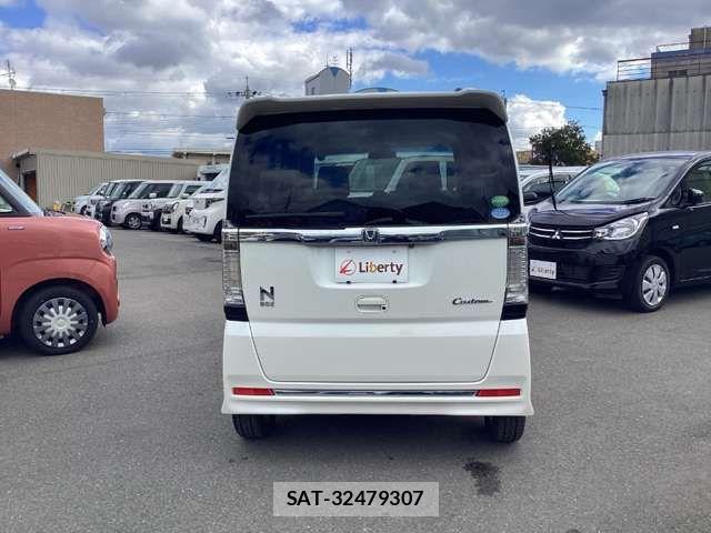 Honda N BOX CUSTOM 2016-01 6910168-9